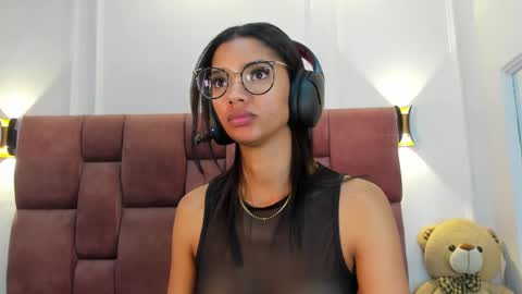 Snapshot of lia_girl2 chatting on January 9, 2025, 3:36 am Lia online show from January 9, 2025, 3:36 am