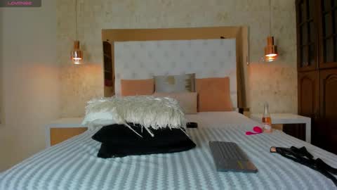 Lia online show from March 1, 2026, 2:02 am