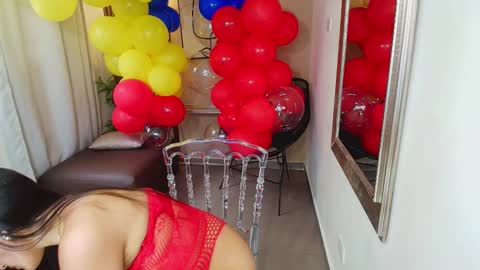 LIA online show from September 12, 2025, 6:08 pm