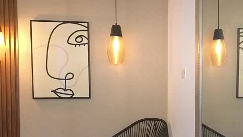 LIA online show from October 30, 2025, 6:08 pm