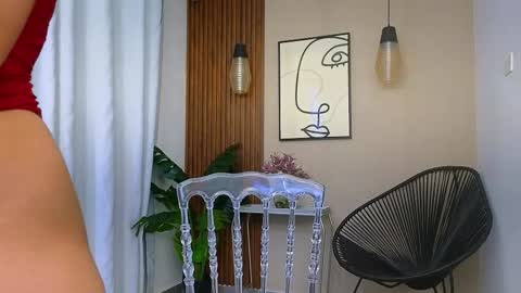 LIA online show from December 18, 2025, 6:58 pm