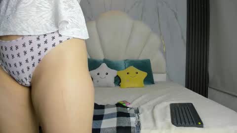 Lia online show from March 25, 2026, 8:26 pm