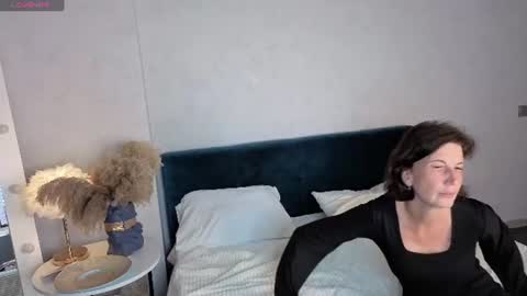 Snapshot of lia_reyn chatting on June 25, 2026, 11:59 am lia_reyn online show from June 25, 2026, 11:59 am