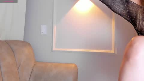 Snapshot of lia_walton__ chatting on January 18, 2025, 12:04 pm liz walton online show from January 18, 2025, 12:04 pm