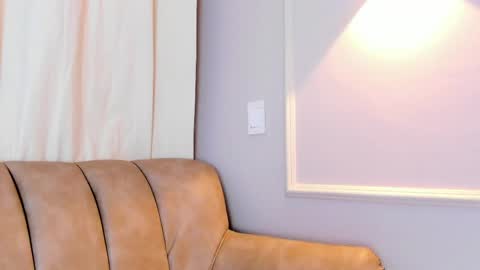 Snapshot of lia_walton__ chatting on March 6, 2025, 12:09 pm liz walton online show from March 6, 2025, 12:09 pm