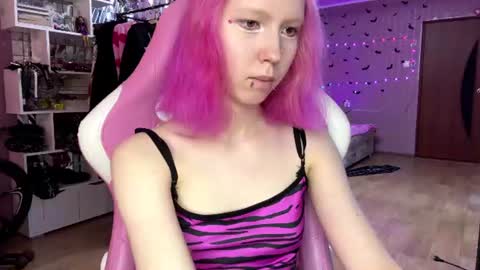Snapshot of liaaluna chatting on June 26, 2026, 1:26 pm Lia online show from June 26, 2026, 1:26 pm