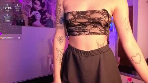 Lia Butera online show from September 9, 2025, 10:20 pm