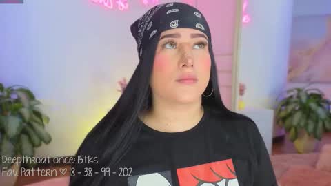 Lia Cox online show from November 7, 2025, 3:17 am