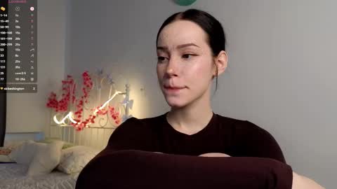 Lia  online show from March 21, 2026, 9:47 am