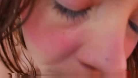 ---Liah--- online show from April 17, 2026, 9:40 pm