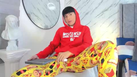 Liam online show from February 15, 2025, 4:03 am