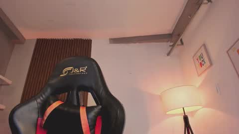 Liam Collins online show from February 8, 2026, 11:35 am