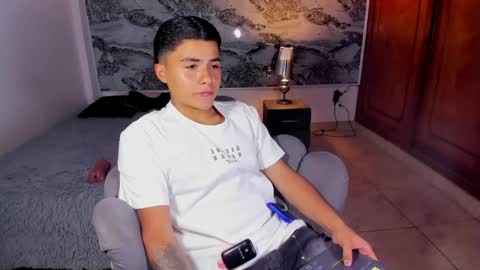 Liam online show from May 1, 2026, 8:35 pm