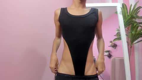 Liam online show from September 9, 2025, 4:56 am