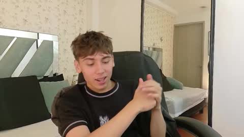 Liam Noxx online show from January 13, 2026, 6:46 pm