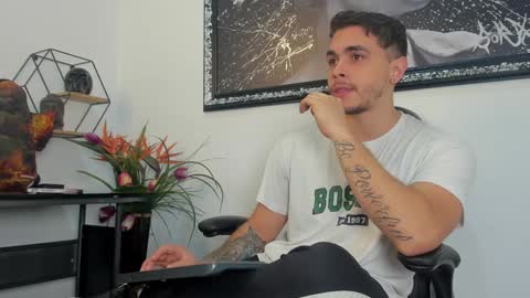 Snapshot of liam_walk chatting on January 25, 2025, 1:08 pm Liam online show from January 25, 2025, 1:08 pm