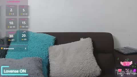 Liam  online show from October 28, 2025, 9:50 pm