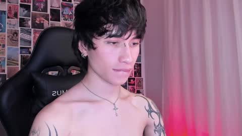 Snapshot of liamelf chatting on January 19, 2025, 8:07 am Liam online show from January 19, 2025, 8:07 am