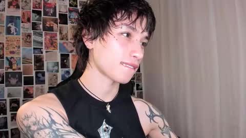 Snapshot of liamelf chatting on March 14, 2026, 3:23 am Liam online show from March 14, 2026, 3:23 am