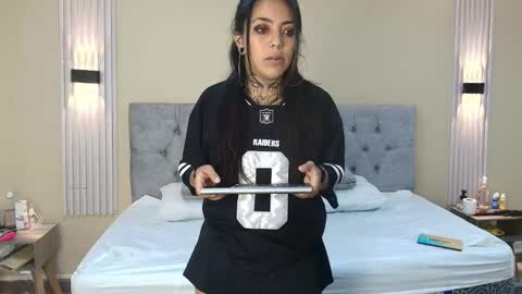 L I A M O N R O E online show from September 24, 2025, 11:46 am