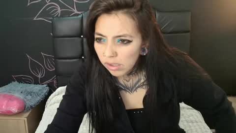 L I A M O N R O E online show from January 12, 2026, 12:21 pm