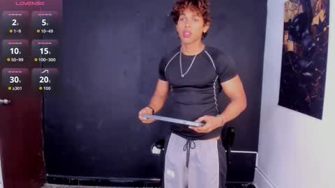 liamvibes212 online show from February 16, 2026, 1:18 pm