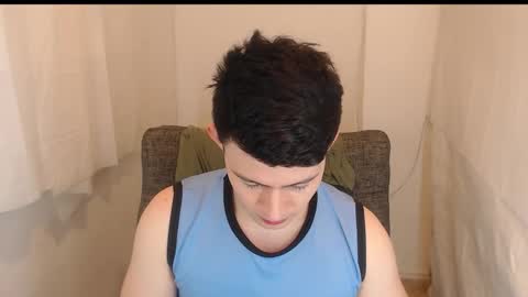 lian_eathan online show from December 20, 2025, 11:12 pm