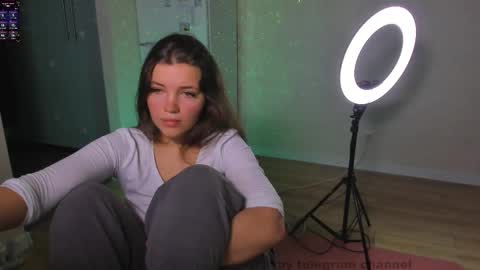 liana_8 online show from February 23, 2026, 3:42 pm