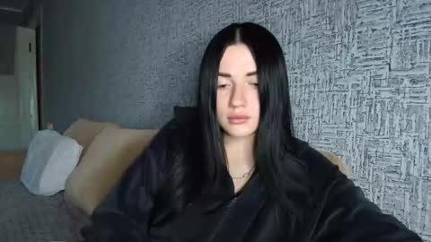 liana_diva online show from April 18, 2026, 2:21 pm