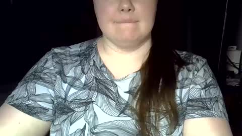 liaorgel online show from January 25, 2025, 2:14 pm