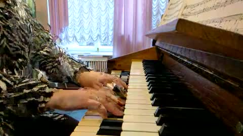 liaorgel online show from March 2, 2025, 7:21 am