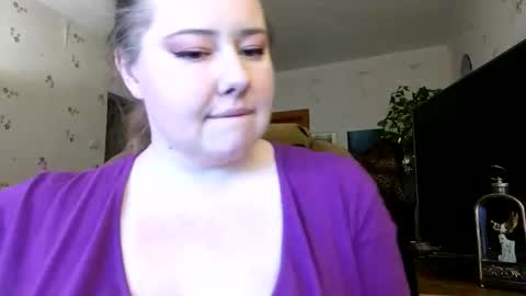 liaorgel online show from March 2, 2026, 6:04 pm