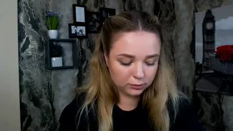Snapshot of liaralime_ chatting on June 29, 2026, 10:15 am Liara online show from June 29, 2026, 10:15 am