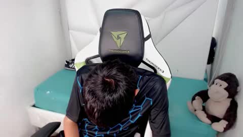 Snapshot of liarr_ chatting on February 25, 2026, 7:56 pm LIAR online show from February 25, 2026, 7:56 pm