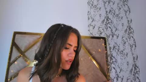 liaross online show from May 23, 2026, 1:33 am