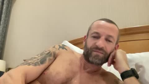 lick8me8hard online show from February 19, 2025, 2:12 pm