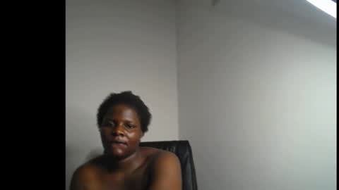 Snapshot of lick_pussyjuice chatting on January 16, 2025, 2:09 am kimani online show from January 16, 2025, 2:09 am