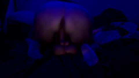 lickmeplz777 online show from April 14, 2026, 7:58 am