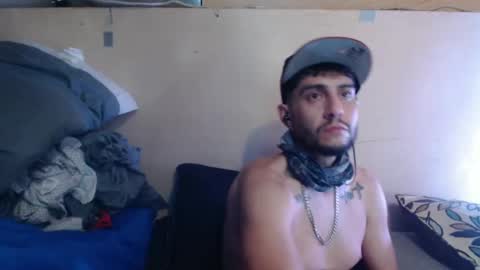 lickurlipz1 online show from February 8, 2025, 1:11 pm