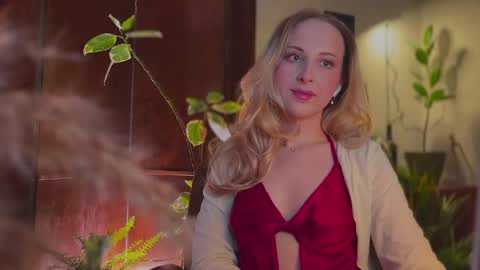 its my birthday today so im offline  but id be so happy if you felt like sending me a birthday love while im away  online show from March 4, 2026, 6:58 pm