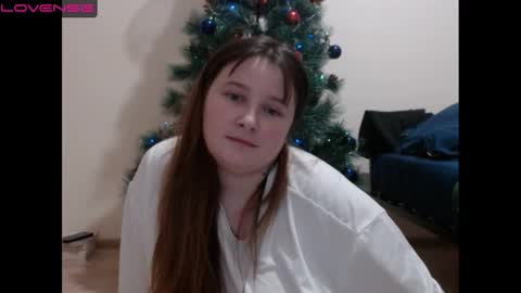 light_lunaa online show from January 1, 2025, 3:57 pm