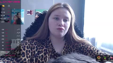 Snapshot of light_lunaa chatting on March 9, 2026, 6:50 am light_lunaa online show from March 9, 2026, 6:50 am