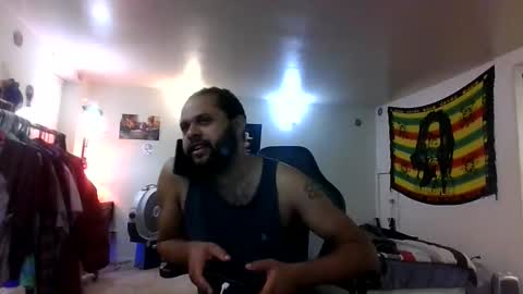 Snapshot of lightskinned666 chatting on October 15, 2025, 7:03 pm lightskinned666 online show from October 15, 2025, 7:03 pm