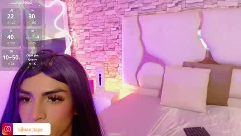 LIHIAN online show from September 16, 2025, 3:40 am