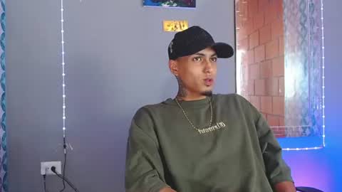 Snapshot of liiaam_lee_ chatting on July 3, 2026, 9:43 pm Daniel online show from July 3, 2026, 9:43 pm
