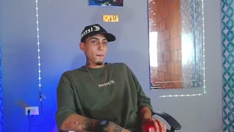Snapshot of liiaam_lee_ chatting on July 6, 2026, 8:55 pm Daniel online show from July 6, 2026, 8:55 pm