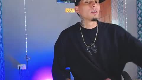 Snapshot of liiaam_lee_ chatting on July 8, 2026, 8:46 pm Daniel online show from July 8, 2026, 8:46 pm