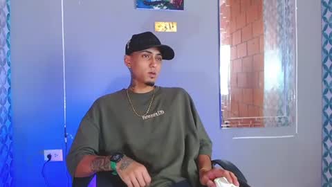 Snapshot of liiaam_lee_ chatting on July 18, 2026, 9:18 pm Daniel online show from July 18, 2026, 9:18 pm