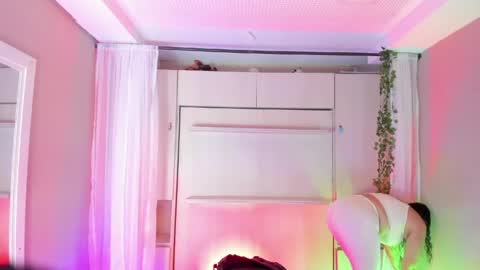 Snapshot of liiavega chatting on April 15, 2026, 11:39 am online show from April 15, 2026, 11:39 am