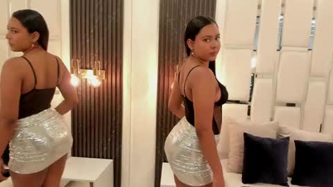 Liily Evans online show from May 14, 2026, 11:50 am